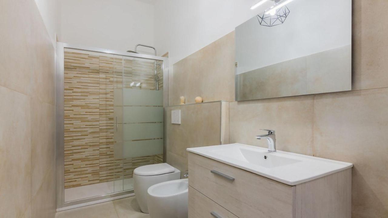 Porta Nuova Centro Elegante Suite Con Wifi Turin Exterior photo