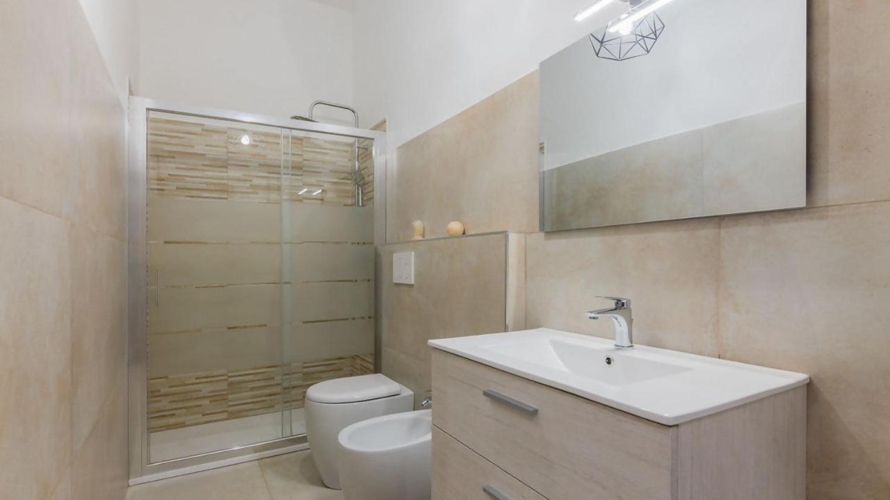Porta Nuova Centro Elegante Suite Con Wifi Turin Exterior photo